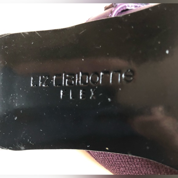 **LAST CHANCE - Liz Claiborne Almira Purple Leather Mule Heels - Picture 4 of 6